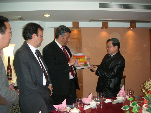 tsimekis@ 502